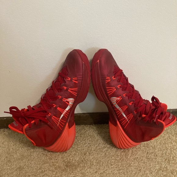 Nike Hyperdunk 2013. Womens 7.5 - Picture 5 of 7